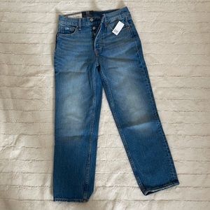 (NWT) GAP Cheeky High-Rise Straight Jeans